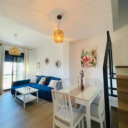 Apartment Triplex Cruz Del Mar Beach, Living Sur