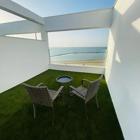 Apartment Triplex Cruz Del Mar Beach, Living Sur Chipiona